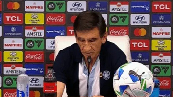 Gustavo Costas puso en duda su continuidad en Racing tras la insólita eliminación en la Copa Sudamericana