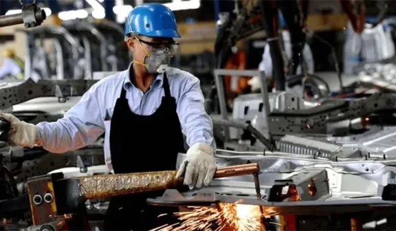 La actividad industrial retrocedió 5