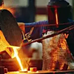 La industria metalúrgica en crisis: producción en caída y riesgo de empleo