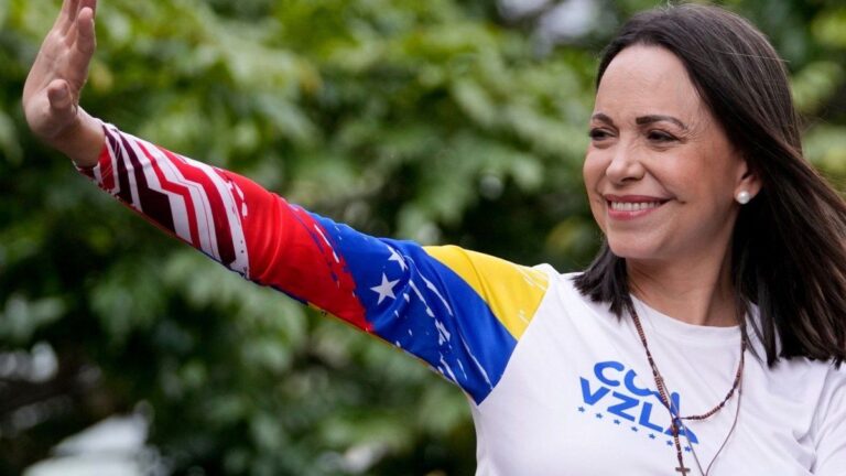 María Corina Machado oficializó su candidatura presidencial en Venezuela