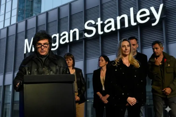 Morgan Stanley deja de recomendar bonos argentinos tras la derrota bonaerense de Milei