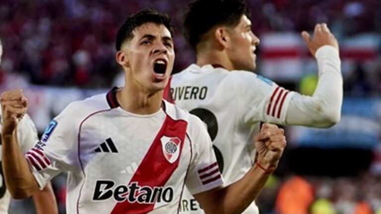 River recibe a Blooming en busca del primer puesto en el grupo de la Copa Sudamericana: hora, TV y formaciones