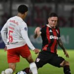 River sacó una victoria agónica en Brasil: venció a Bragantino y es puntero de su grupo
