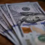 Tensión cambiaria: el dólar sube y las reservas del Banco Central bajan