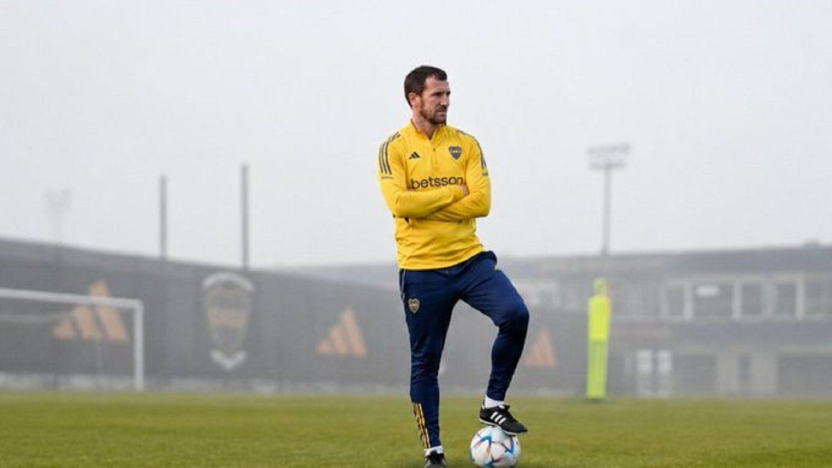 Arruabarrena arrancó la pretemporada en Boca: la lista de jugadores borrados