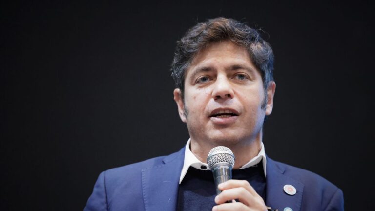 Axel Kicillof viaja a Corrientes para reunirse con Juan Pablo Valdés: la gira del gobernador y la agenda legislativa pendiente