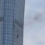 China: una avioneta se estrelló contra el rascacielos más alto de Pekín y la ciudad recupera la normalidad en horas