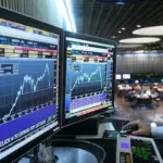 El riesgo país se desploma un 11% y toca su nivel más bajo en 8 años