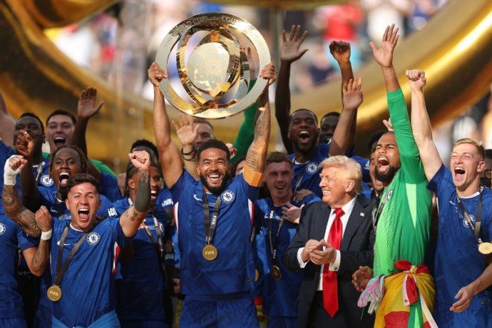 Gianni Infantino confirmó que Donald Trump entregará la Copa del Mundo al campeón en la final