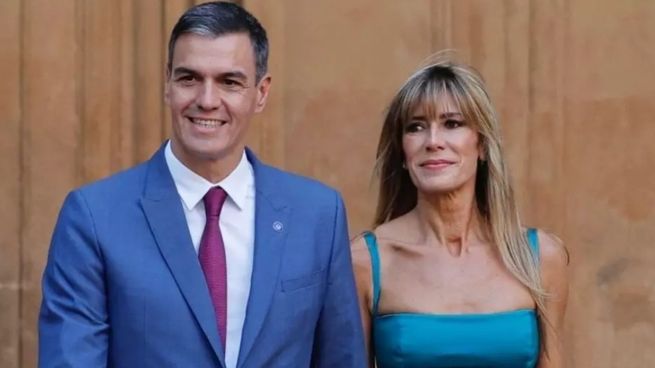 Histórico revés para un presidente español: la Justicia envía a juicio a la esposa de Pedro Sánchez