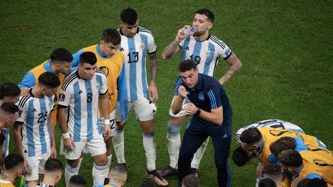 "La peor charla técnica del mundo": los jugadores de la Selección revelaron detalles de la final con Francia en Qatar