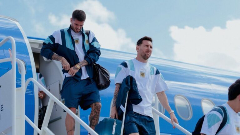 La Selección argentina ya está en Dallas para enfrentar a Austria