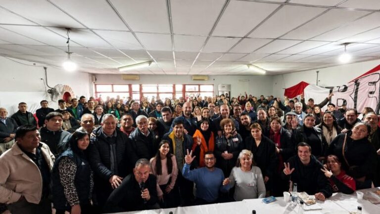 La UCR busca reconstruirse de cara a 2027: entre la fractura nacional y la reorganización en provincias