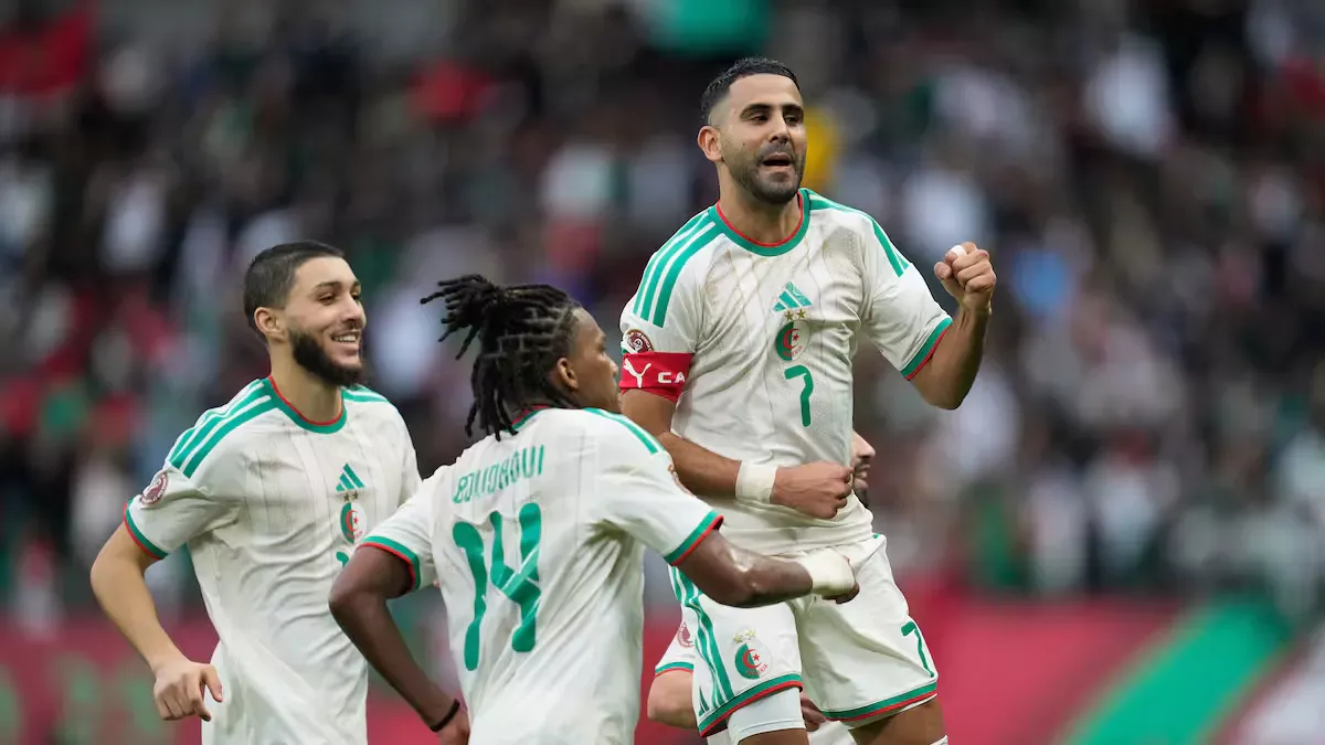 Los jugadores de Argelia calentaron el partido con Argentina: "Es un equipo como cualquier otro"