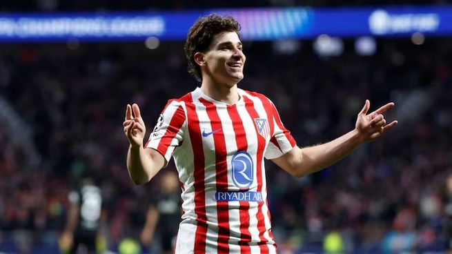 Real Madrid va por Julián Álvarez: preparan una oferta récord y crece la incertidumbre sobre su futuro