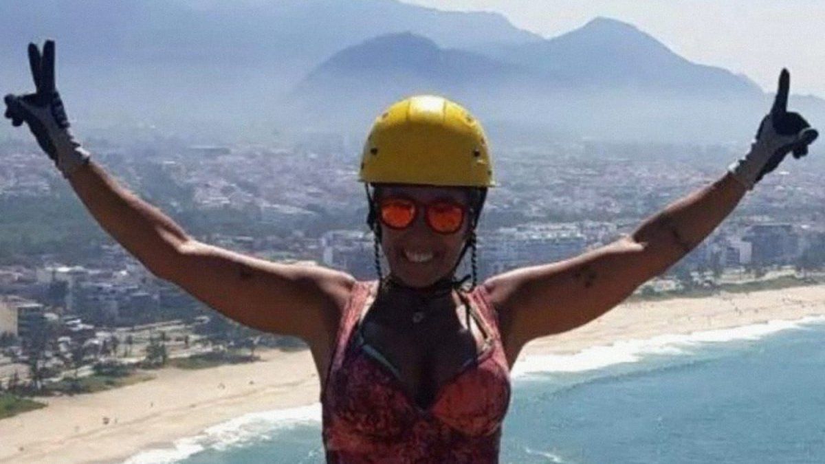 Una mujer murió tras caer 30 metros desde una gruta mientras hacía rapel en Brasil