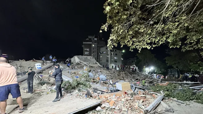 A 12 días del terremoto en Venezuela: rescataron con vida a una mujer y tres menores atrapados por los escombros