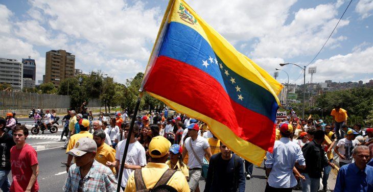 Alerta en Venezuela por una enfermedad letal y hay preocupación en medio de las tareas de rescate