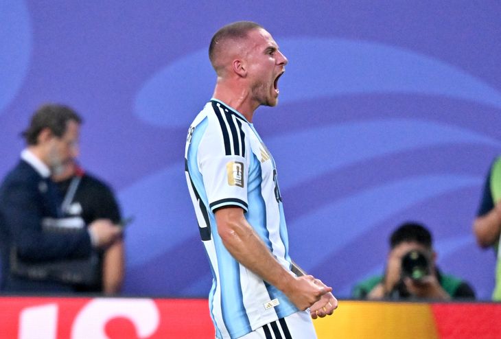 Argentina sufrió, reaccionó en el alargue y eliminó a Suiza para avanzar a semifinales