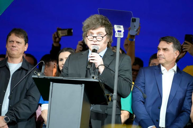 Brasil estalla contra Milei por insultos a Lula y exige explicaciones urgentes