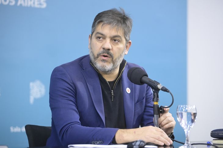 El Gobierno bonaerense llamó a la unidad del campo popular para "vencer a Javier Milei" y no le cerró la puerta a una PASO