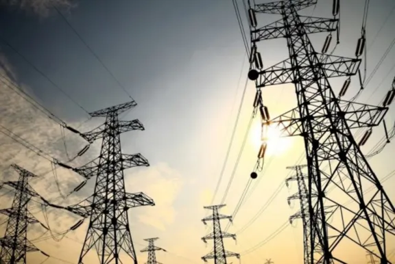 El Gobierno prorroga la emergencia energética para garantizar el suministro eléctrico