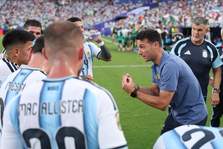 El Mundial que no se ve: la batalla física y mental que atraviesa un futbolista antes y durante una Copa del Mundo
