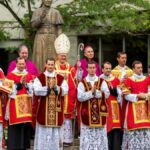 El Vaticano excomulgó a la Fraternidad San Pío X, el grupo ultratadicionalista que desafió las advertencias del papa León XIV