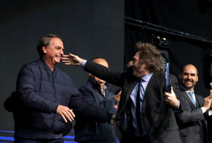 Javier Milei no podrá visitar a Jair Bolsonaro ante las restricciones impuestas por la Corte Suprema