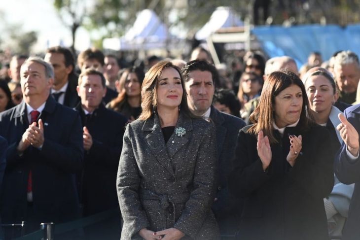 Javier Milei viaja a Tucumán: visita exprés, acto con gobernadores y presencia de Victoria Villarruel