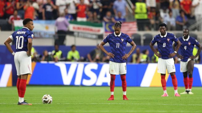 La prensa francesa destrozó a Didier Deschamps y Kylian Mbappé tras la eliminación: "Desastre" y "Estrella fugaz"