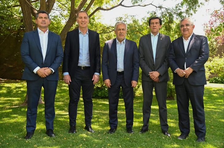 Los gobernadores, entre las expectativas por los cambios en el Gabinete y las dudas tras la experiencia Francos