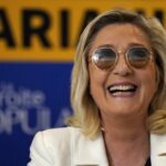 Marine Le Pen podrá ser candidata a presidenta de Francia, pero deberá usar una tobillera electrónica
