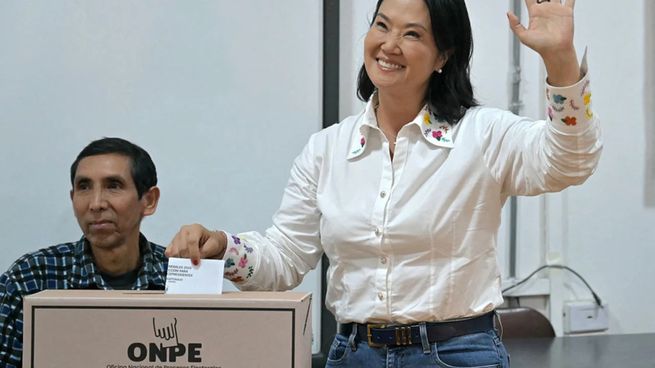 Perú: el Tribunal electoral declara a Keiko Fujimori presidenta electa