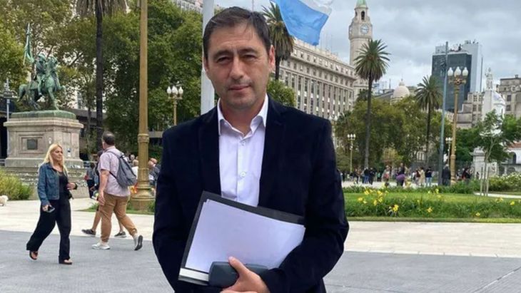 Río Negro: la suspensión de un intendente libertario abrió una inédita disputa en un municipio