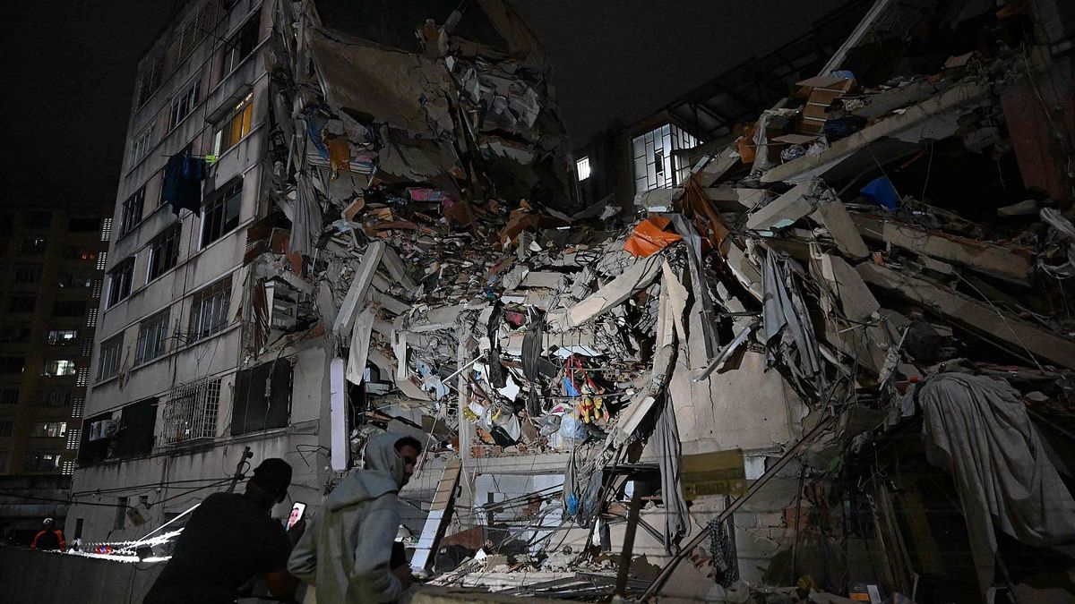 Venezuela elevó a 2.295 la cifra de muertos por los terremotos y hay más de 40