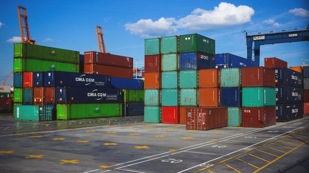 Conflicto en los puertos: crece el malestar entre los empresarios por la parálisis del comercio exterior