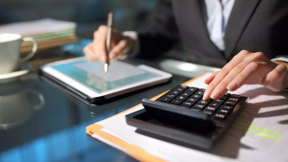 Provincias: las transferencias discrecionales se hundieron 63% real anual en julio